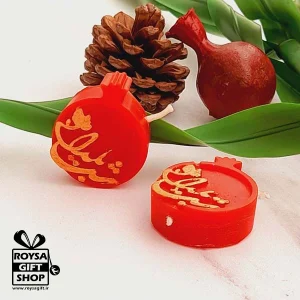 شمع طرح انار با نوشته شب یلدا